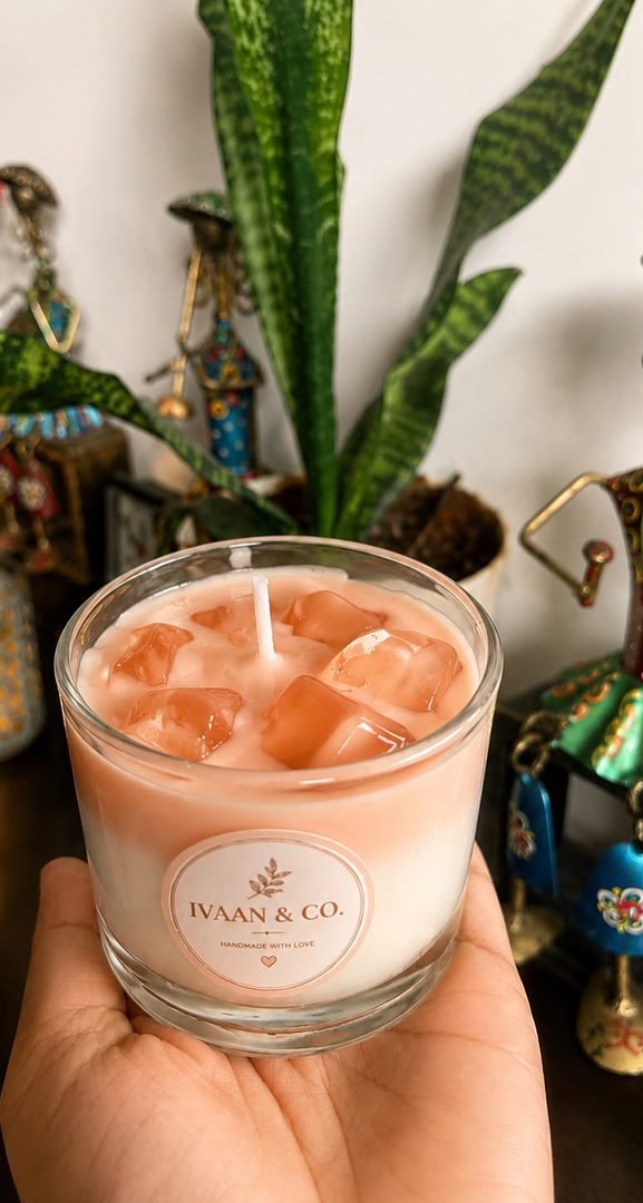 Signature candle presentation